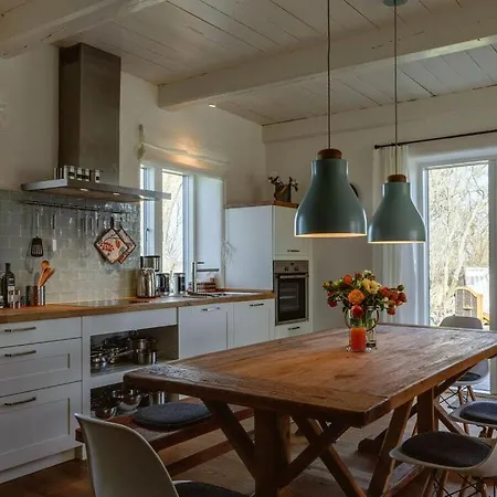 Holiday home Huus - Total Uelvesbull